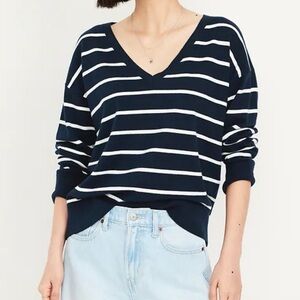 Old Navy SoSoft Lite Striped V-Neck Sweater – Size Small Tall